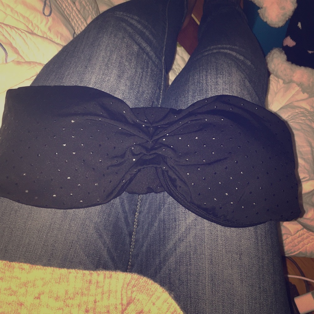 Black bandeau